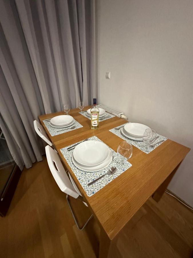 Central Apartment With Balcony 布达佩斯 外观 照片