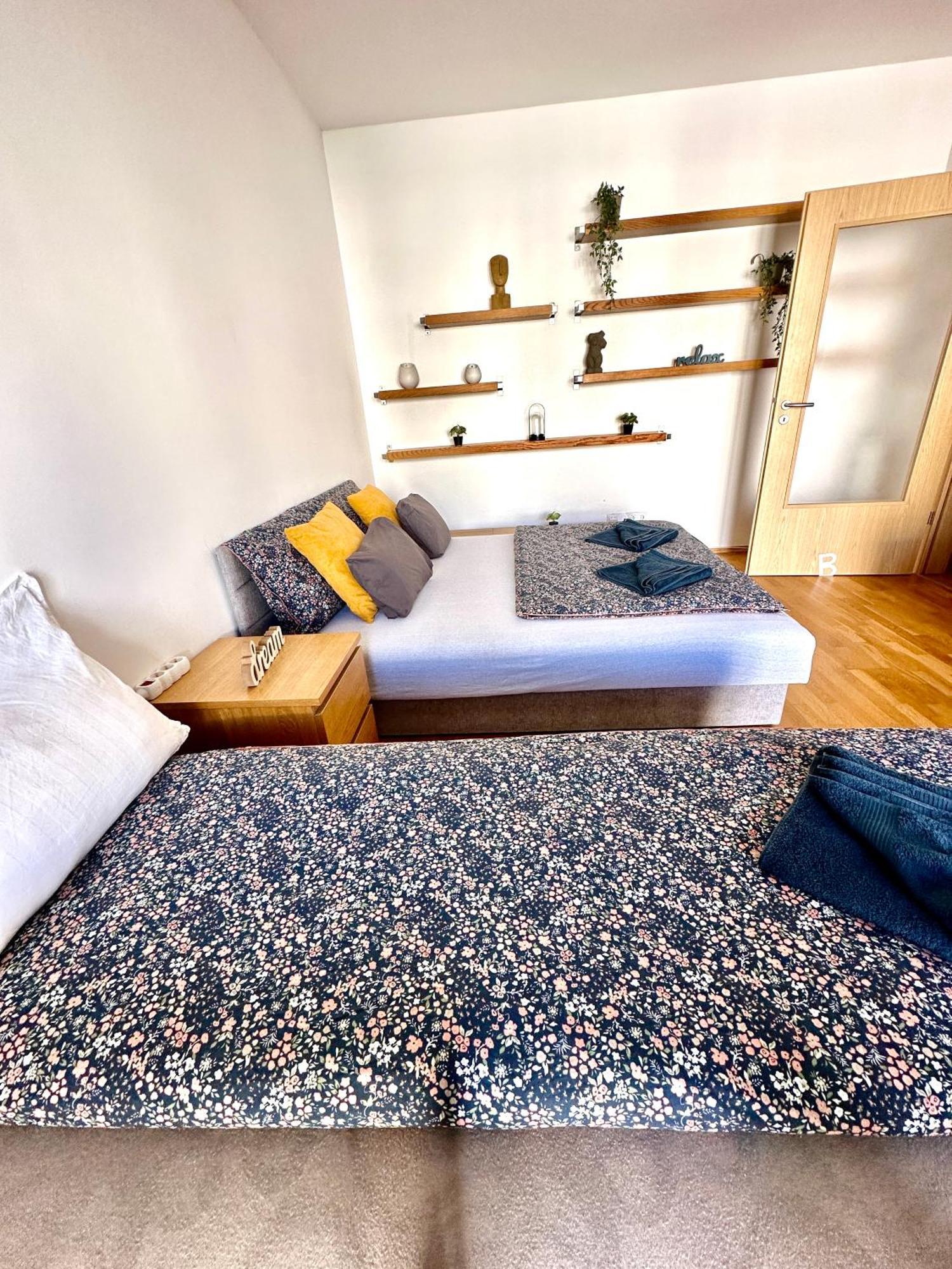 Central Apartment With Balcony 布达佩斯 外观 照片